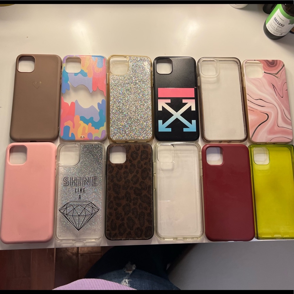 Bundle of iPhone 11 Max Cases